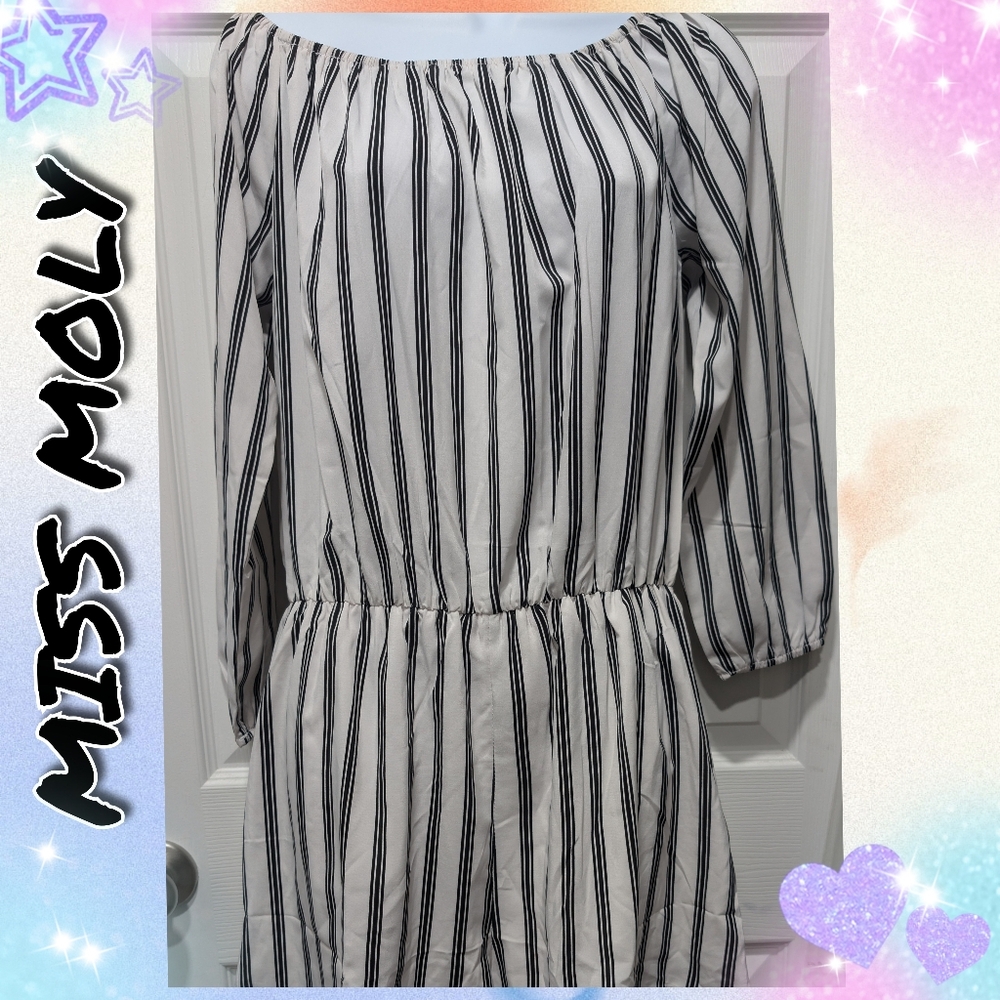NEW WT  Miss Moly Romper